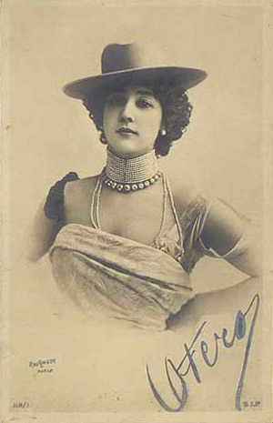 la-belle-otero-autographed-1905-postcard